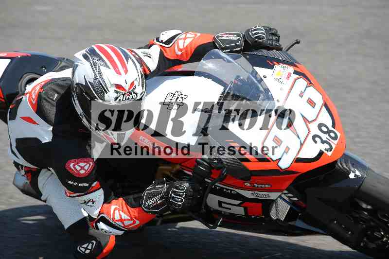 /Archiv-2023/28 05.06.2023 Moto Club Anneau du Rhin/rouge-expert/38